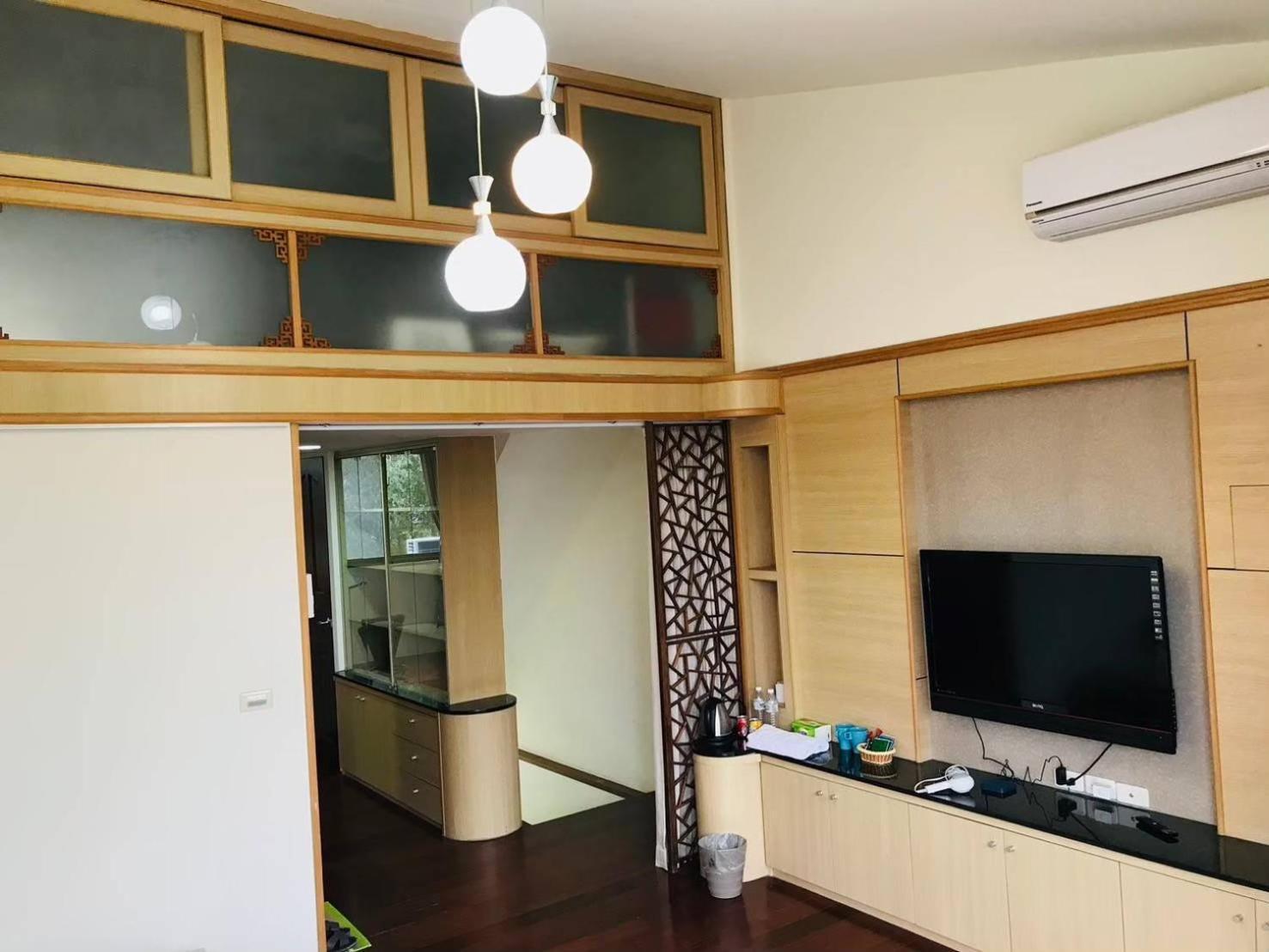 Miaoli Sanyi Travelling Homestay Buitenkant foto