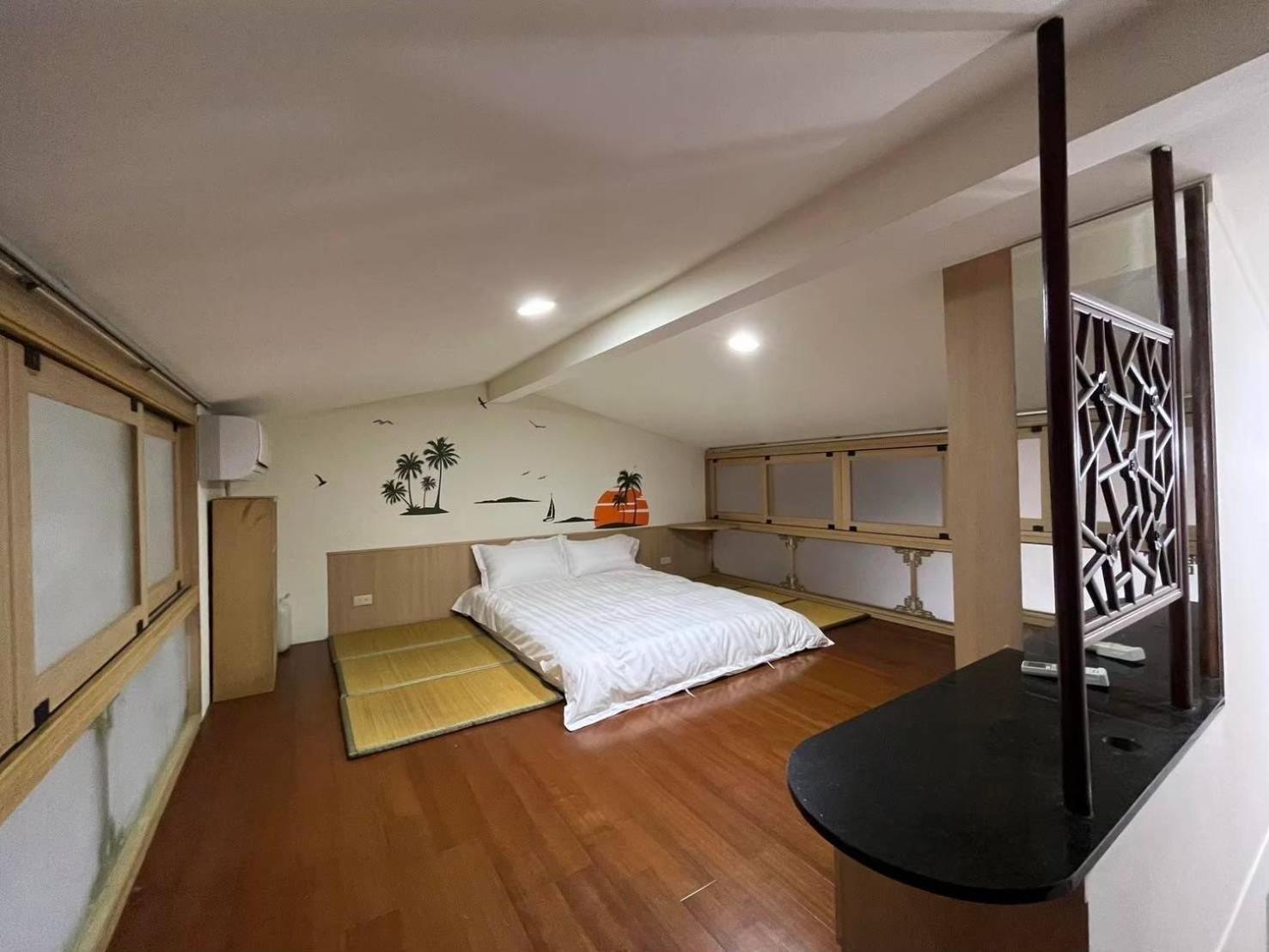 Miaoli Sanyi Travelling Homestay Buitenkant foto